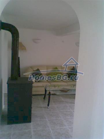 9915:28 - Двухэтажный дом на продажу в деревне Бояново возле Елхово
