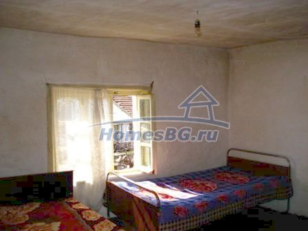 9916:8 - Дешевый болгарский двухэтажный дом на продажу