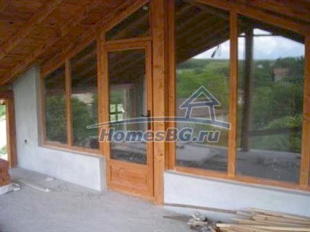 9923:8 - Продажа нового болгарского дома около 2 озер и красивого леса