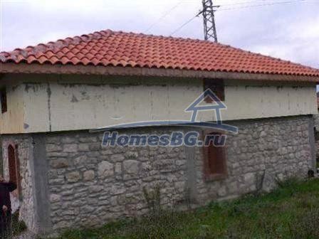 9923:24 - Продажа нового болгарского дома около 2 озер и красивого леса