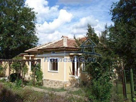 9924:2 -  Уютный дом с красивым фасадом в Болгарии на продажу!