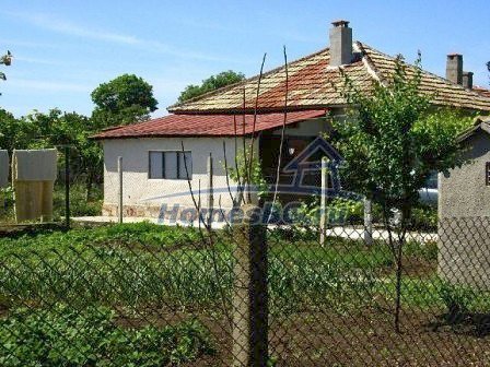 9933:2 - Купите красивый болгарский дом в Шабла недалеко от моря!