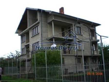 9951:2 - Просторный трехэтажный дом для продажи область Добрич!