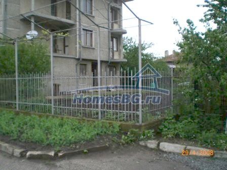9951:4 - Просторный трехэтажный дом для продажи область Добрич!
