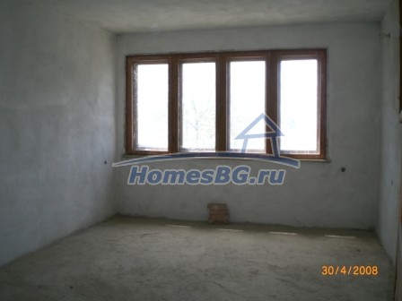 9951:8 - Просторный трехэтажный дом для продажи область Добрич!
