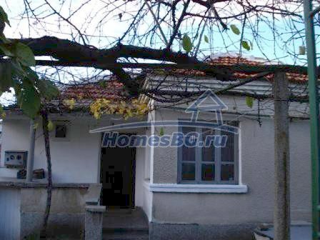 9994:1 - Солидный одноэтажный дом на продажу в городе Елхово