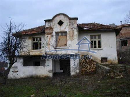 10008:1 - Продается двухэтажный болгарский дом в селе Мрамор