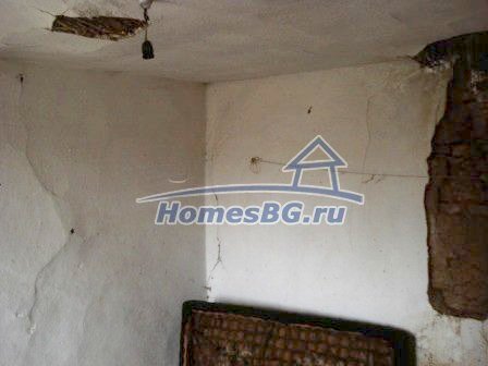 10011:8 - Дешевая недвижимость с хорошим потенциалом в Болгарии