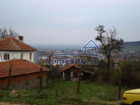 10034:3 - Сельский дом на продажу с гаражом в Болгарии
