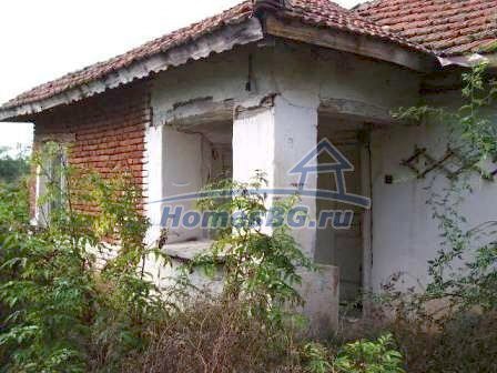 10056:5 - Небольшой сельский дом на продажу в красивом болгарском селе 