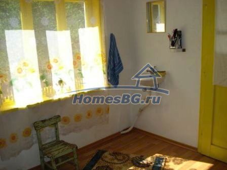 10066:12 - Двухэтажная недвижимость в Болгарии на продажу с гаражом
