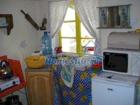 10066:19 - Двухэтажная недвижимость в Болгарии на продажу с гаражом