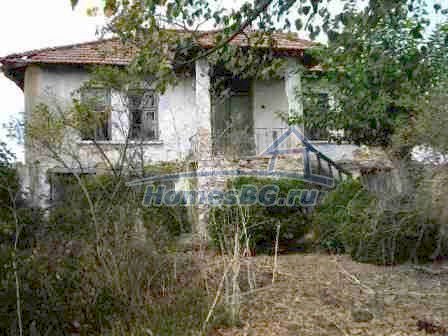 10077:6 - Дом на продажу в красивой болгарской деревне Лесово
