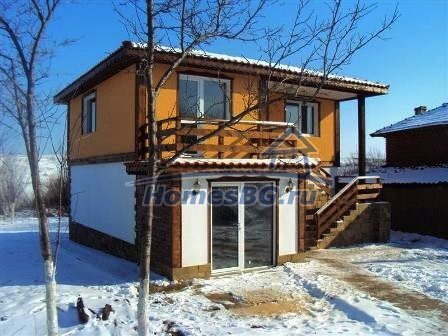 10083:11 - Удивительный двухэтажный дом на продажу в Болгарии