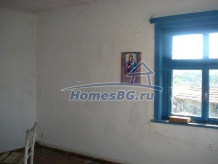 10091:10 - Дешевый болгарский двухэтажный дом для продажи