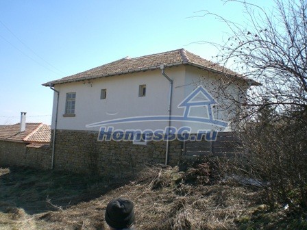 10108:10 - Это дешевая загородная недвижимость в Болгарии на продажу