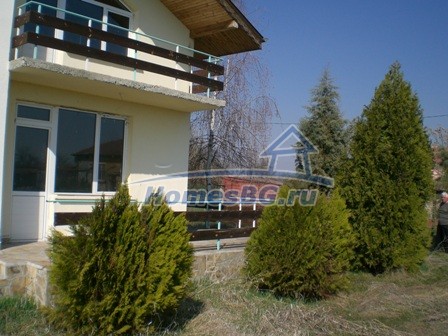 10117:12 - Красивый недавно построенный болгарский дом на продажу