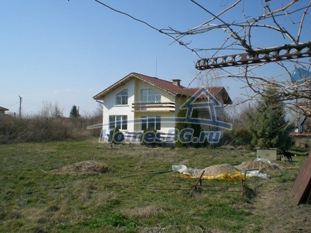 10117:59 - Красивый недавно построенный болгарский дом на продажу