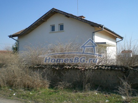 10117:63 - Красивый недавно построенный болгарский дом на продажу