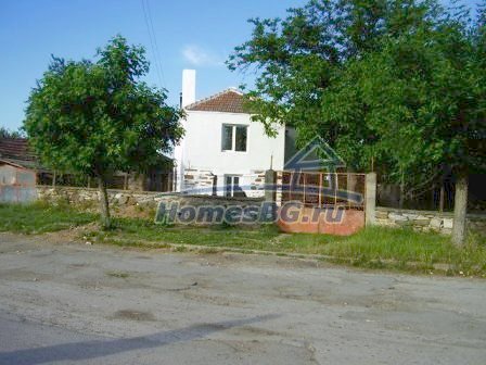 10144:16 - Продается большой болгарский дом в деревне Лесово