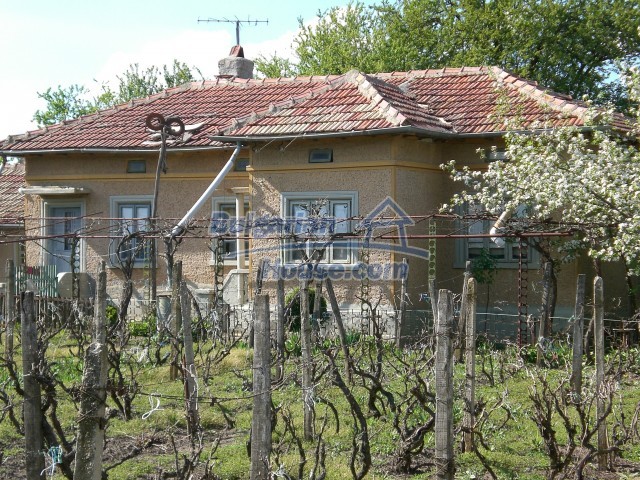 Къщи за продан до Добрич - 10209