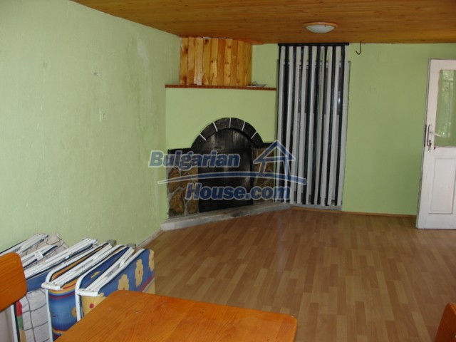 10270:13 - Renovated bulgarian property for sale near dam lake