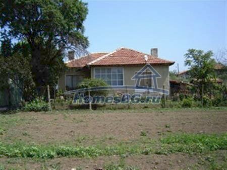 10319:31 -  Уютный дом на продажу в 4 км от г.Провадия  на отличная цена!