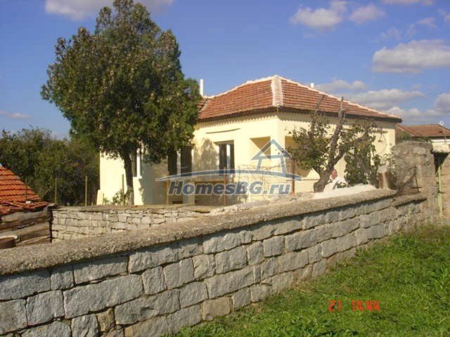 10727:1 -  Болгарская недвижимость на продажу недалеко от города Елхово