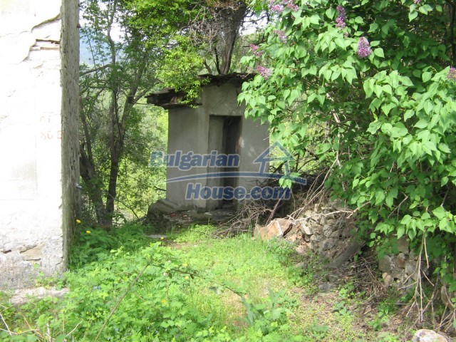 10758:4 - Cheap three-storey house with mountain view near Pamporovo