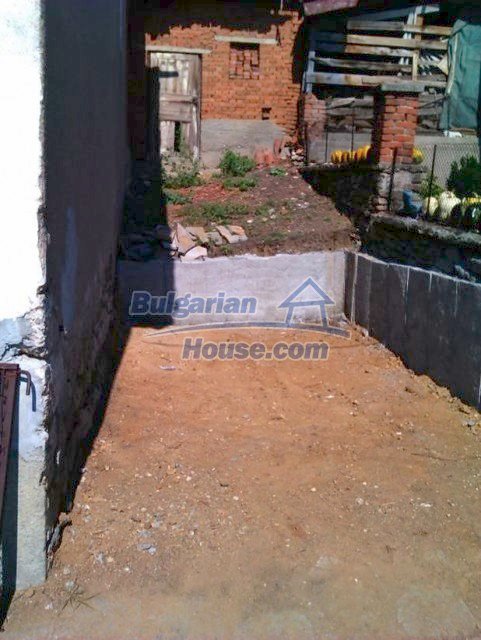 10822:12 - Two-storey house in good condition in Ivaylovgrad town