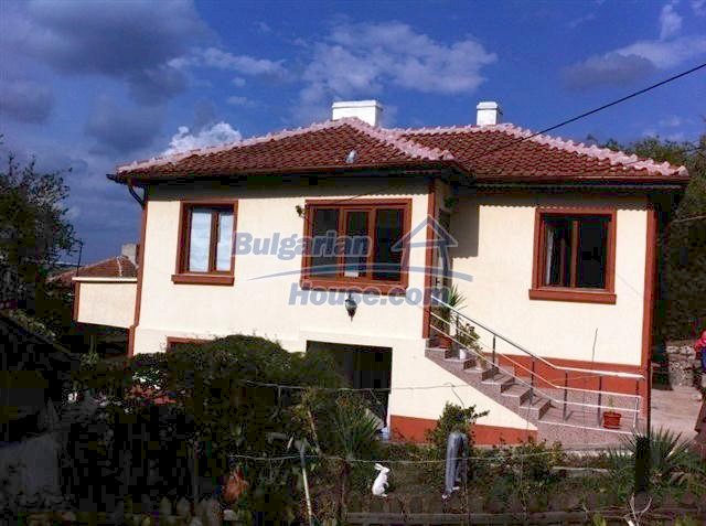10969:1 - Attractive house near a mountain, Malko Turnovo