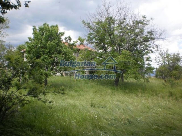 11135:16 - Cheap house in a nice countryside near Kardzhali, stunning views