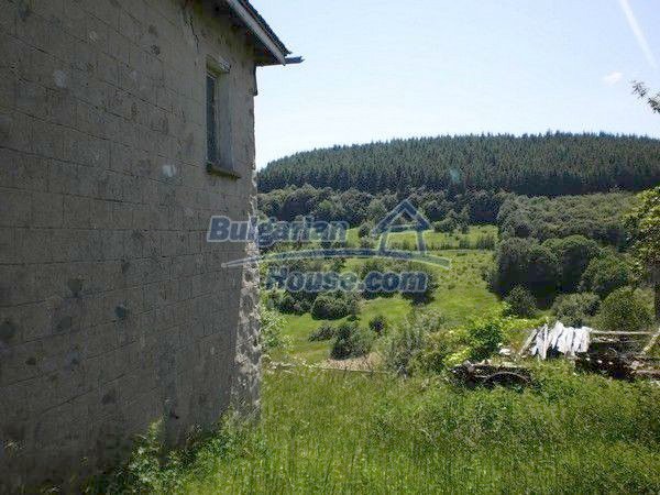 11138:6 - Solid stone built rural house with a huge garden near Smolyan