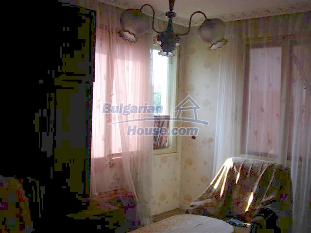 11278:5 - Property in very good condition in the town center of Elhovo