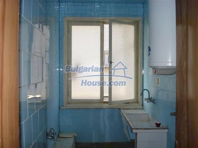 11278:8 - Property in very good condition in the town center of Elhovo