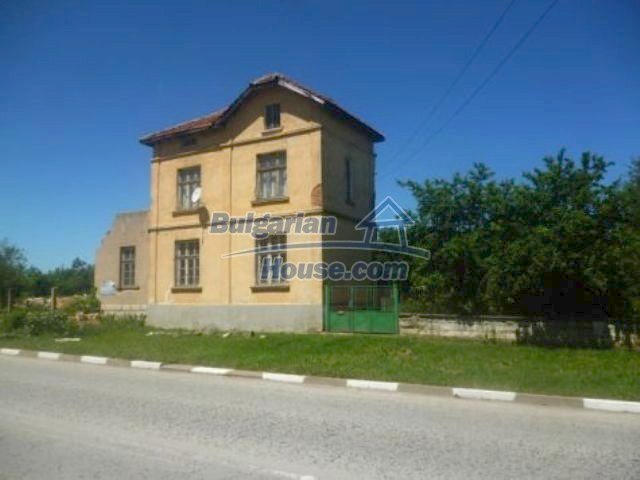 11383:1 - Rural house with splendid surroundings in Vratsa region