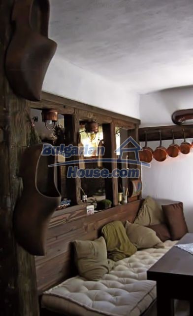 11431:11 - Authentic partly furnished house near Pamporovo