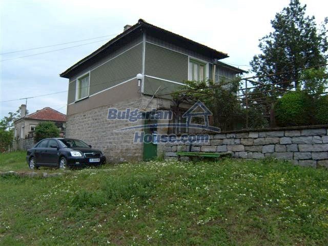 11434:2 - Cheap brick house in an adorable area near Elhovo