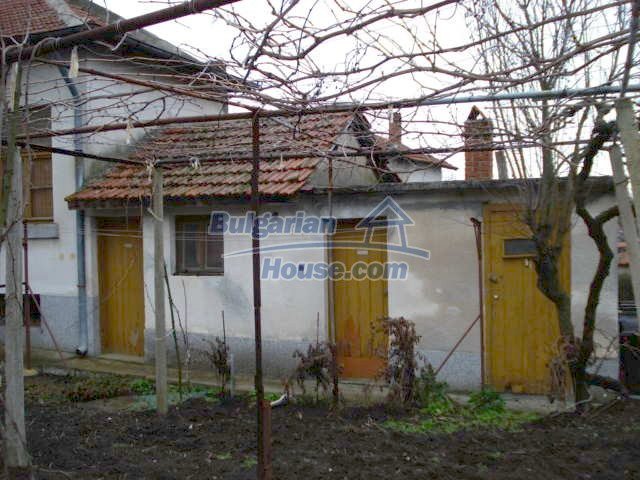 11484:2 - Cheap property with a garden near Straldzha - Yambol