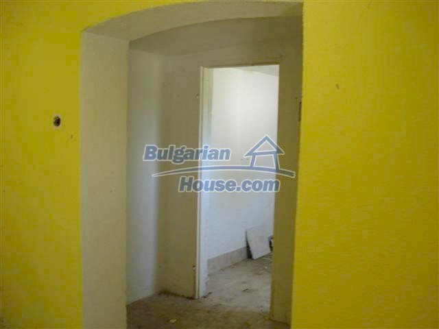 11487:11 - Low priced renovated rural house 3 km from Elhovo