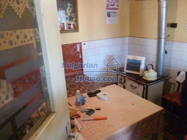 11506:16 - Cozy rural Bulgarian house for sale in Vratsa region