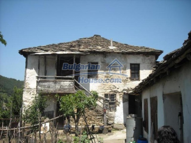 11522:3 - Rural house in a wondrous mountainous region near Kardzhali