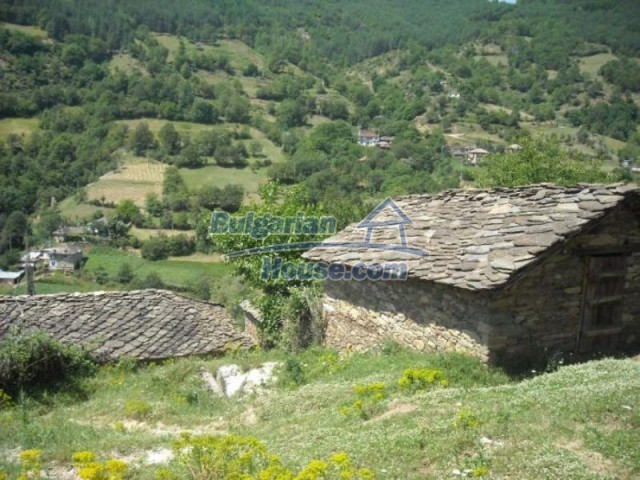 11522:6 - Rural house in a wondrous mountainous region near Kardzhali