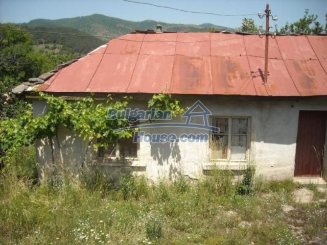 11522:16 - Rural house in a wondrous mountainous region near Kardzhali