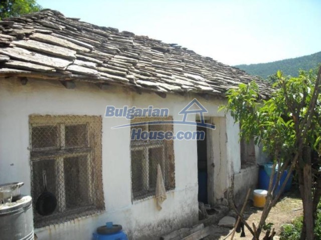 11522:19 - Rural house in a wondrous mountainous region near Kardzhali