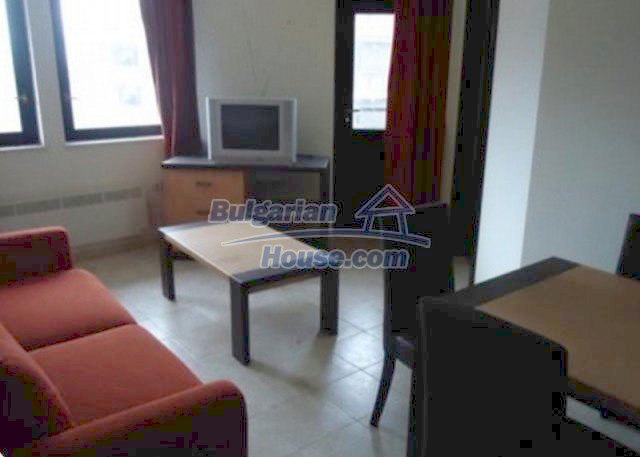 10718:2 - Fully-furnished apartment with mountain view, Bansko