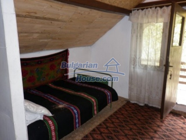11616:13 - Rural house with breathtaking surroundings near Vratsa