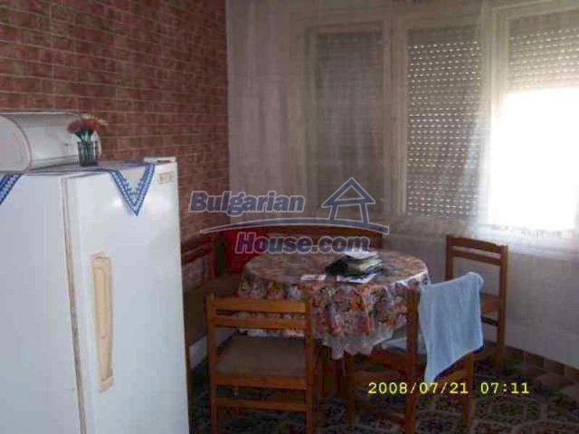 11723:6 - Pretty and comfortable apartment in the nice town of Elhovo