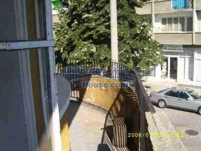 11723:8 - Pretty and comfortable apartment in the nice town of Elhovo