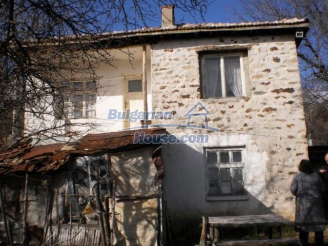 11740:4 - Very cheap stone house near Smolyan – divine panoramic views
